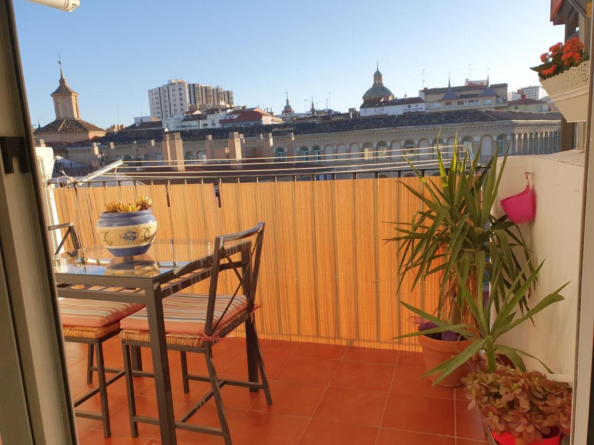 Apartamento Ático muy luminoso con Parking, incluido Zaragoza Exterior foto
